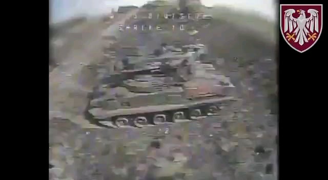 ロシアのツングースカ2s6防空システムが、第82航空強襲旅団のパイロットが操縦するFPVドローンによって破壊された。クルスク地方 - 2024 年 10 月。
