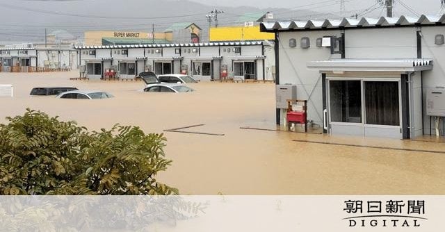 線状降水帯の発生予測 「的中」1割どまり 気象庁「検証したい」
