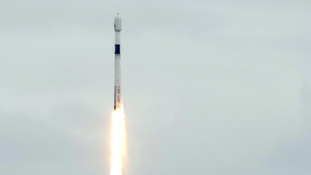 「私たちの小さな赤ちゃんが近づいています」：デンマークの衛星が2億キロ離れた小惑星に向けて送信されました