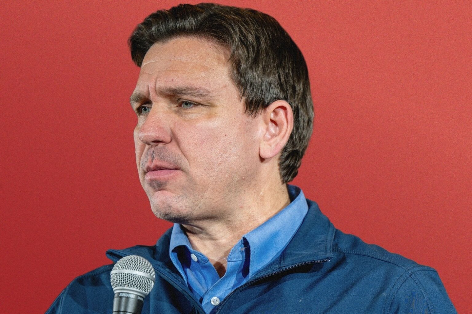 ロン・デサンティス政権、選択に賛成の広告を放映したメディアを訴追すると脅迫