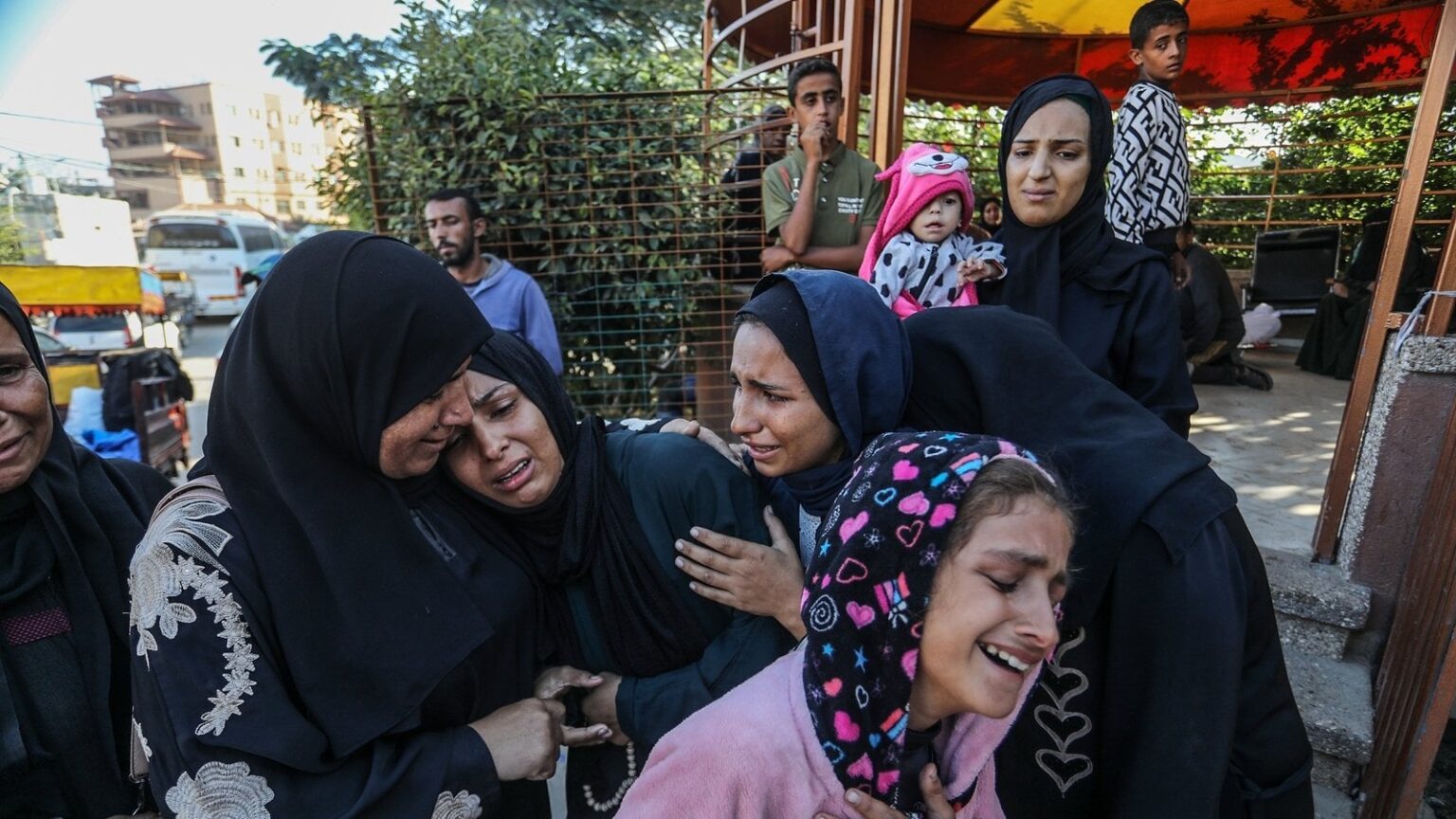 イスラエル、レバノンのUNIFIL拠点3ヶ所に発砲 - 国連