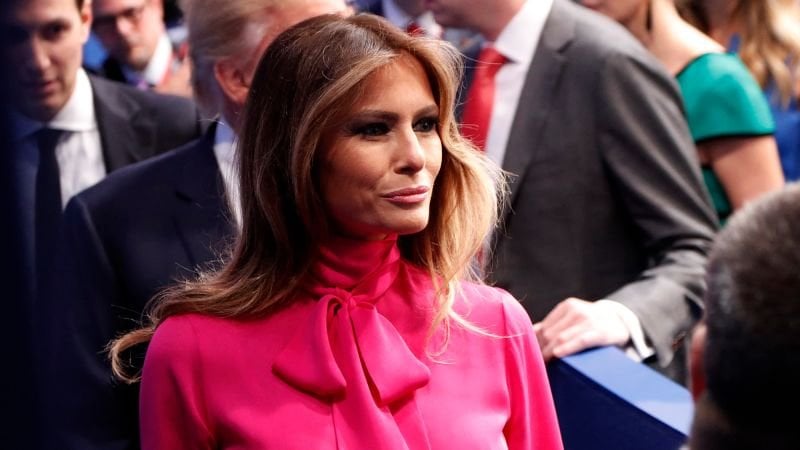 CNNはメラニア・トランプ氏にインタビューを要請した。彼女の本の出版社は引き換えに25万ドルを要求した