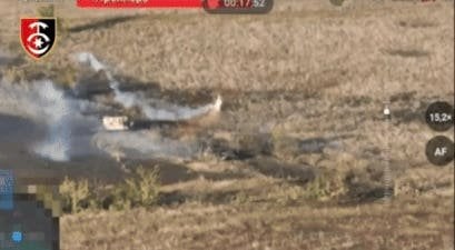 ウクライナのドラゴンドローンがロシア戦車を燃やしている