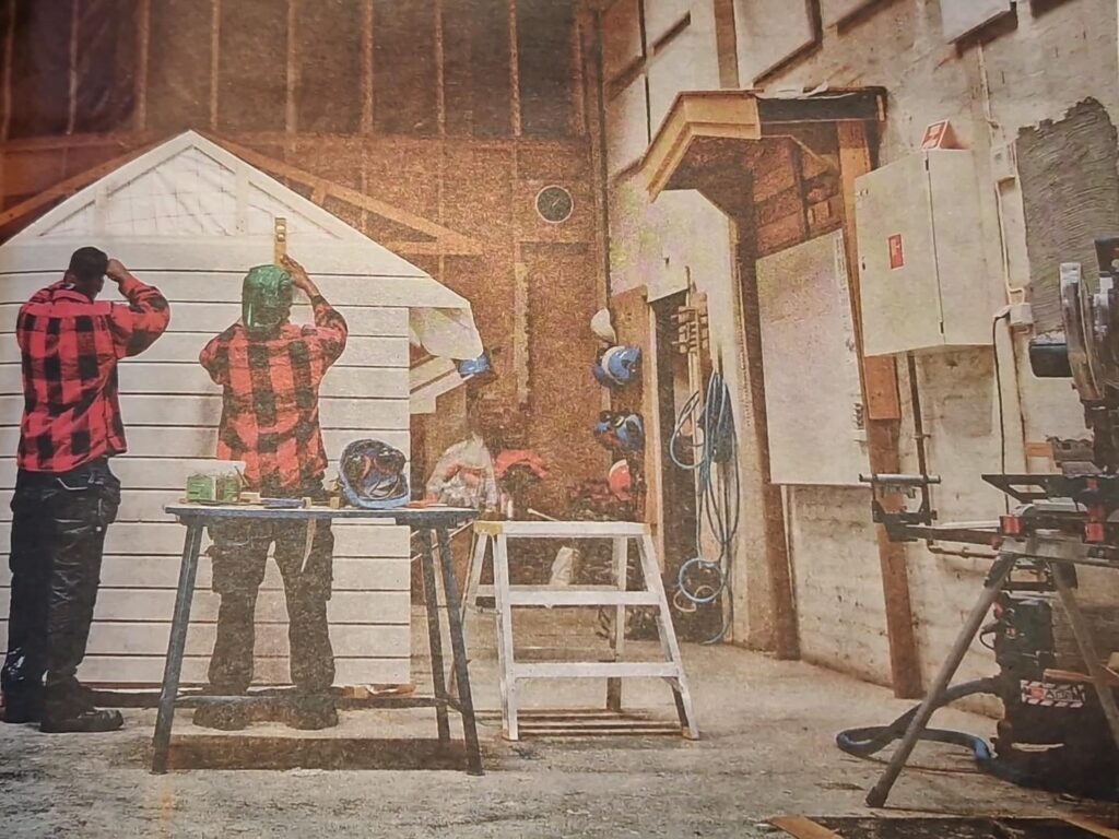ハルデン刑務所のことは忘れて、厳重警備のウレルスモ刑務所が住宅建築を教える
