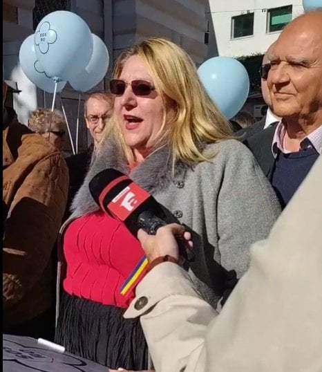 ディアナ・ショショアチャはブカレストの上院でSOSルーマニアのリストを公開し、ドゥミトル・コルナは下院でリストを公開 / ショショアチャ: 私は彼らにチェックメイトを与えました、もし立候補が受け入れられれば、それが起こったことであり、それはCCRの決定が下院で行われたことを意味するからです違憲の