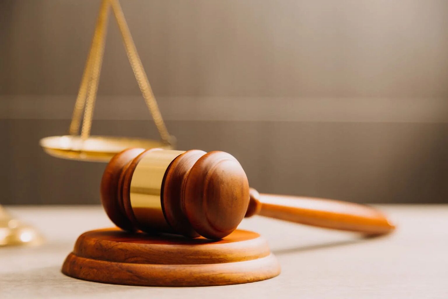 ファマリカンで道徳教師、生徒への性的虐待で懲役8年の実刑判決