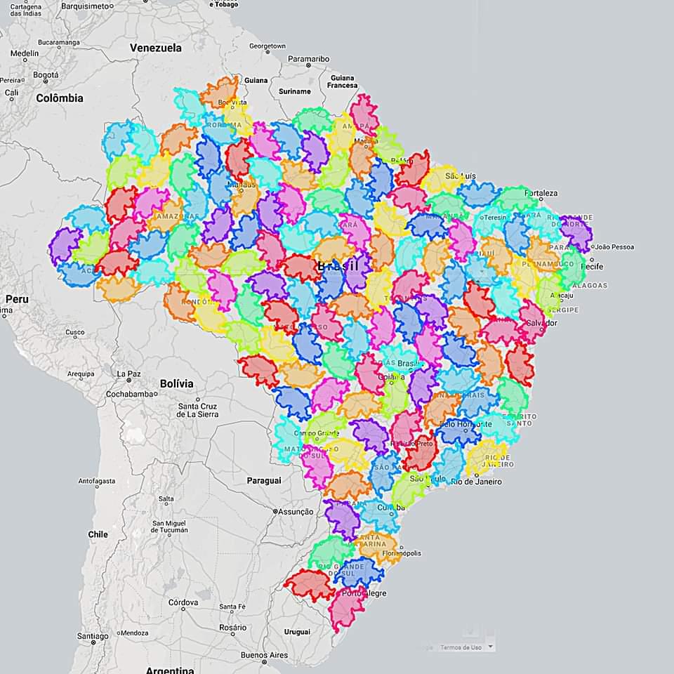 ブラジル国内にスイスがいくつ収まるかを視覚的に表したもの。