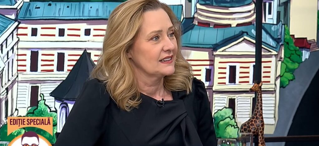 エレナ・ラスコーニ: 「私はライオンの調教師です。悪魔だらけのこの戦いに参加しました。だからみんなが私を狙っているのです」 | エレナ・ラスコーニプロテレビ