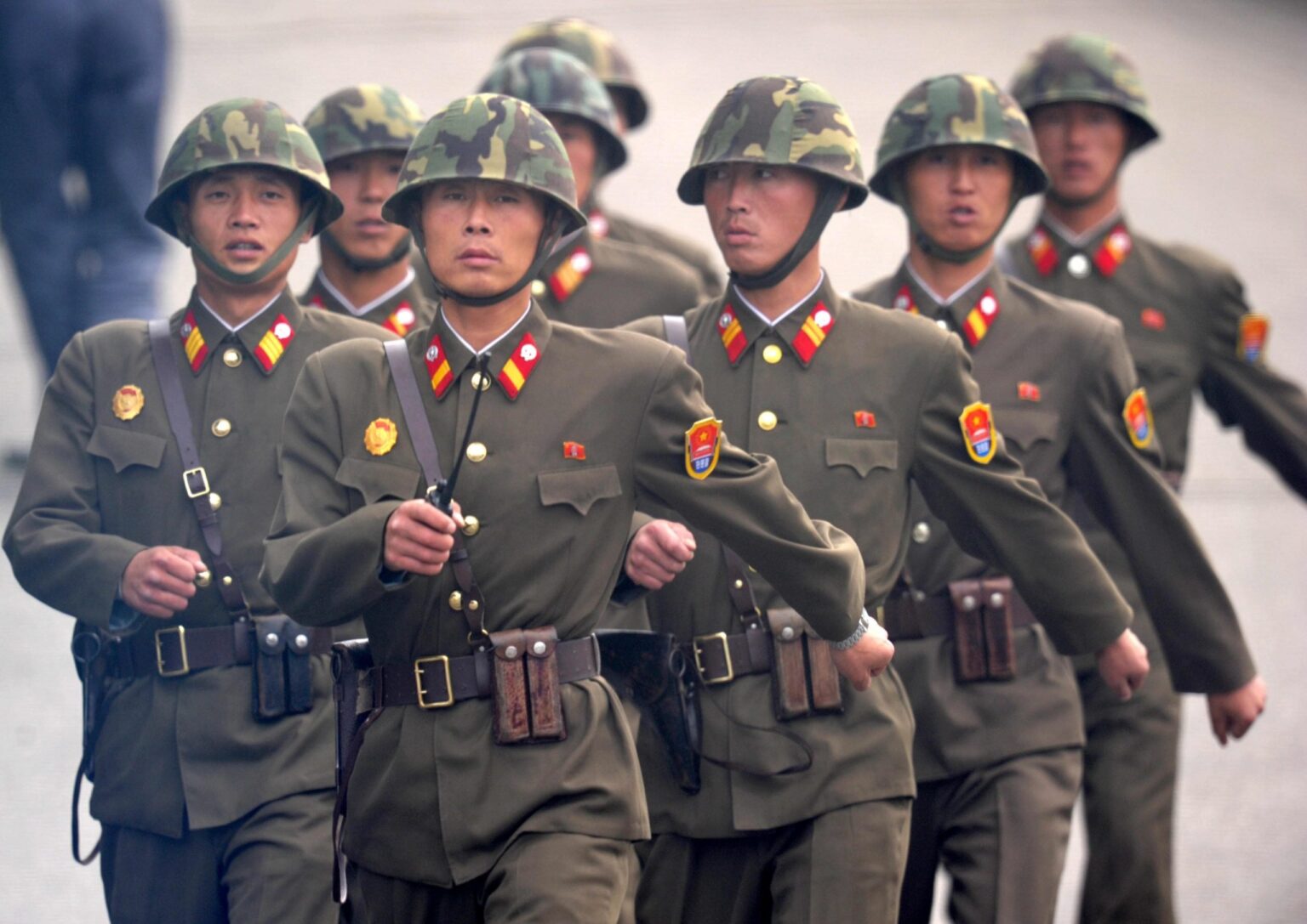 ゼレンシキー氏：北朝鮮は自国の兵士をロシア軍に移送