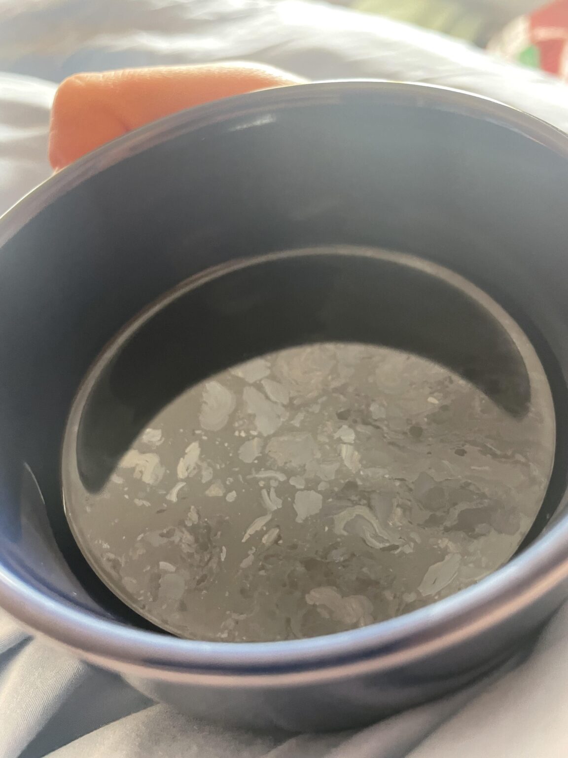 コーヒーに含まれる油汚れは何ですか?