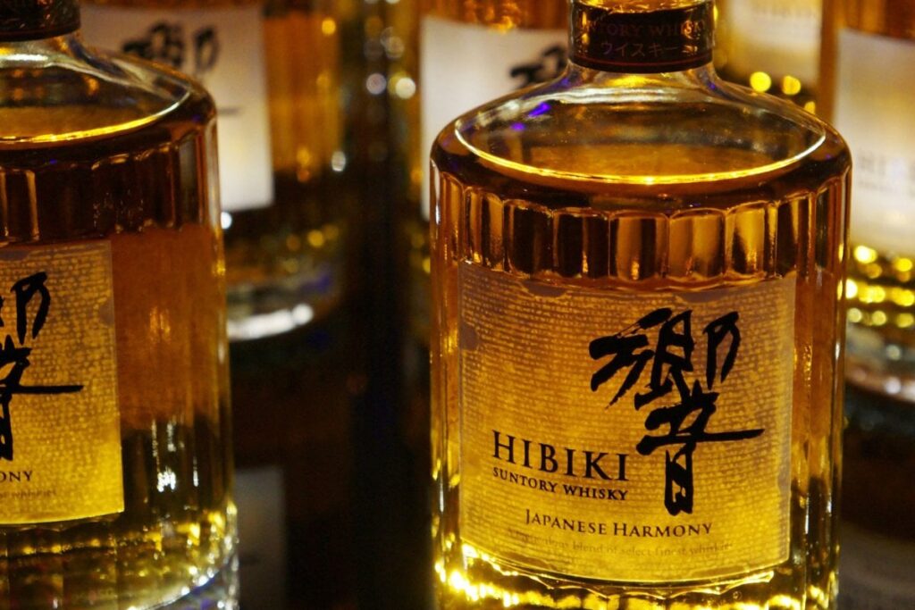 スコッチ本場で「ジャパニーズ」に軍杯 海外で評価高まる日本のウイスキー