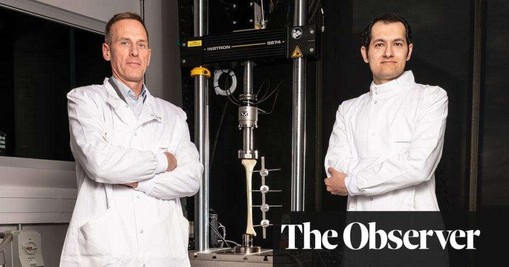 英国の科学者が開発した手足を救う器具を作るためのツールキットは、緊急の医療技術的介入がなければ脚や腕を失う可能性がある戦闘により数千もの四肢にひどい傷や圧搾傷が生じた危機地帯での治療を変革することを目的としている。