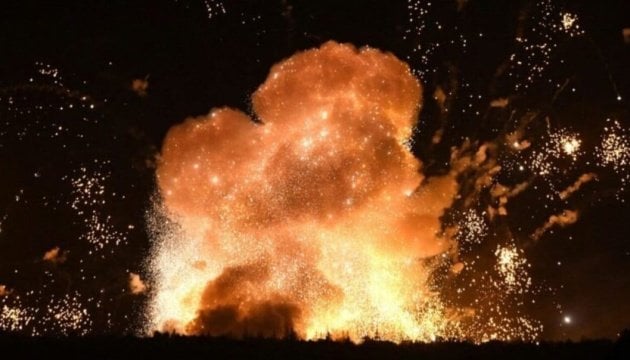 ウクライナ、ロシアの特攻無人機保管基地を攻撃