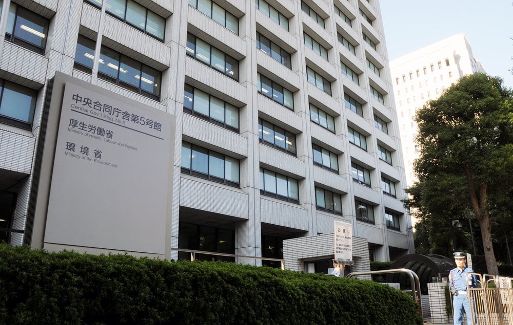 かなり深刻だったから、自分らも二次被害を受けたり、身内や職場や近所に明らかな当事者がいたりしたはずの、旧日本軍兵士の心的外傷後ストレス障害（PTSD）の実態調査を国が進めている。初の調査となる。戦後80年の2025年度に関係施設で結果を公開する