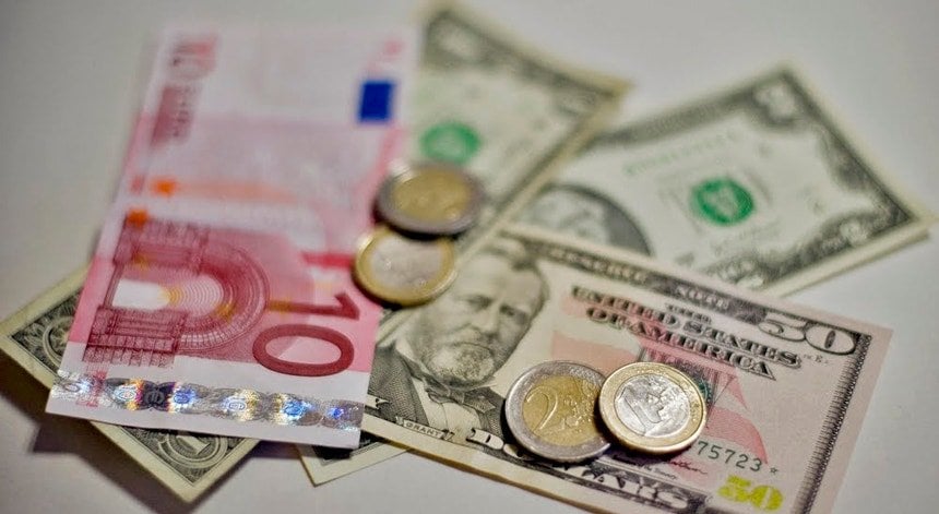 汚職との戦い。資産没収は2025年に発効