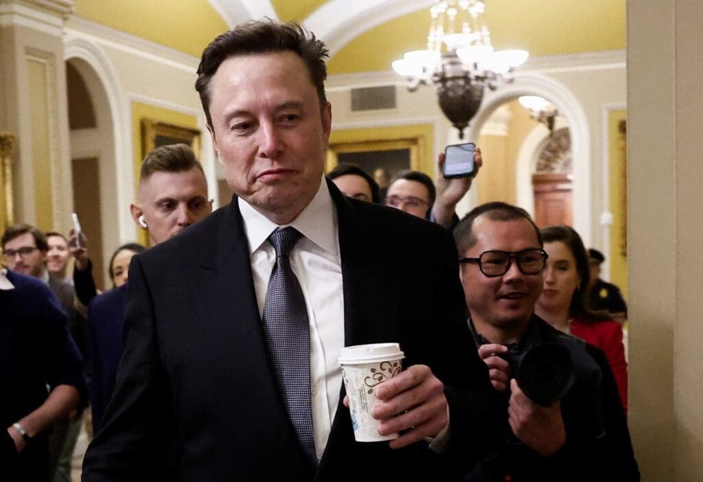 イーロン・マスク氏、社説でドイツ極右政党を支持、同紙オピニオン編集長辞任に |テクノロジー界の大物が極右政党への支持を表明するのは今月で2回目となる