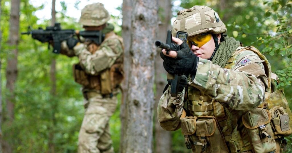 ロシア停戦の場合、イギリス軍は「ウクライナ最前線に派遣される可能性がある」