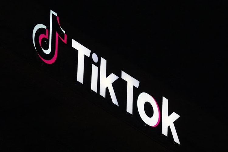 BTA :: アルバニア、ティーンエイジャー殺害のためTikTokを1年間禁止