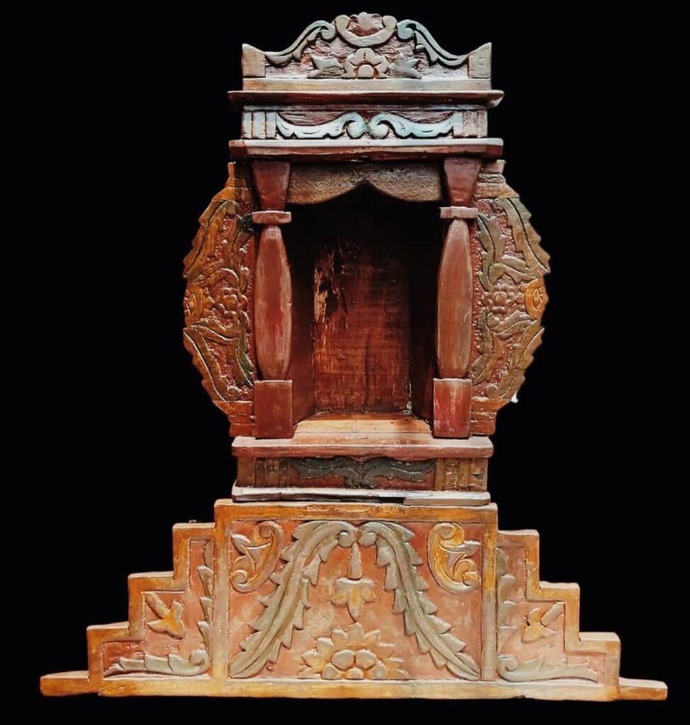 このような伝統的な神社はありますか？