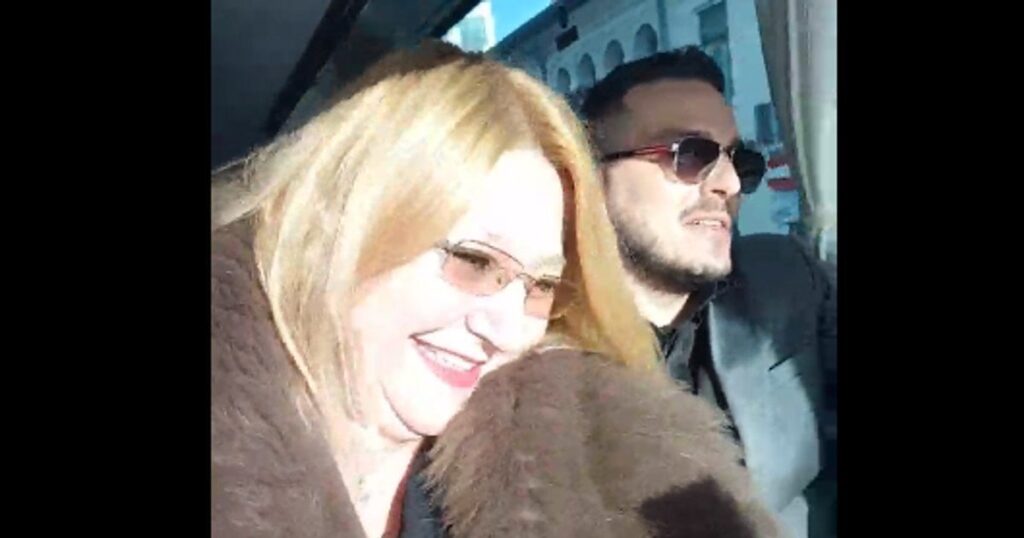 マカヴェリが顧問になる前にダイアナ・ショショアカに宛てた、再現するのが難しい言葉「犯罪的でたらめ」、「ショマルドアコ、自分を誰だと思う？」 |アデヴァルル.ro