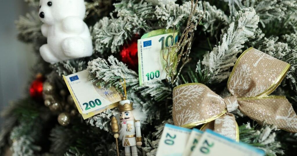 Croatian Post は多額のクリスマス ボーナスを提供しますが、それを超える人はほとんどいません。その金額は信じられないほどです - Večernji.hr
