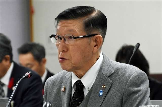 佐竹知事「お前にクマ送る」 悪質なクレーム電話対策で、県議会で発言｜秋田魁新報電子版