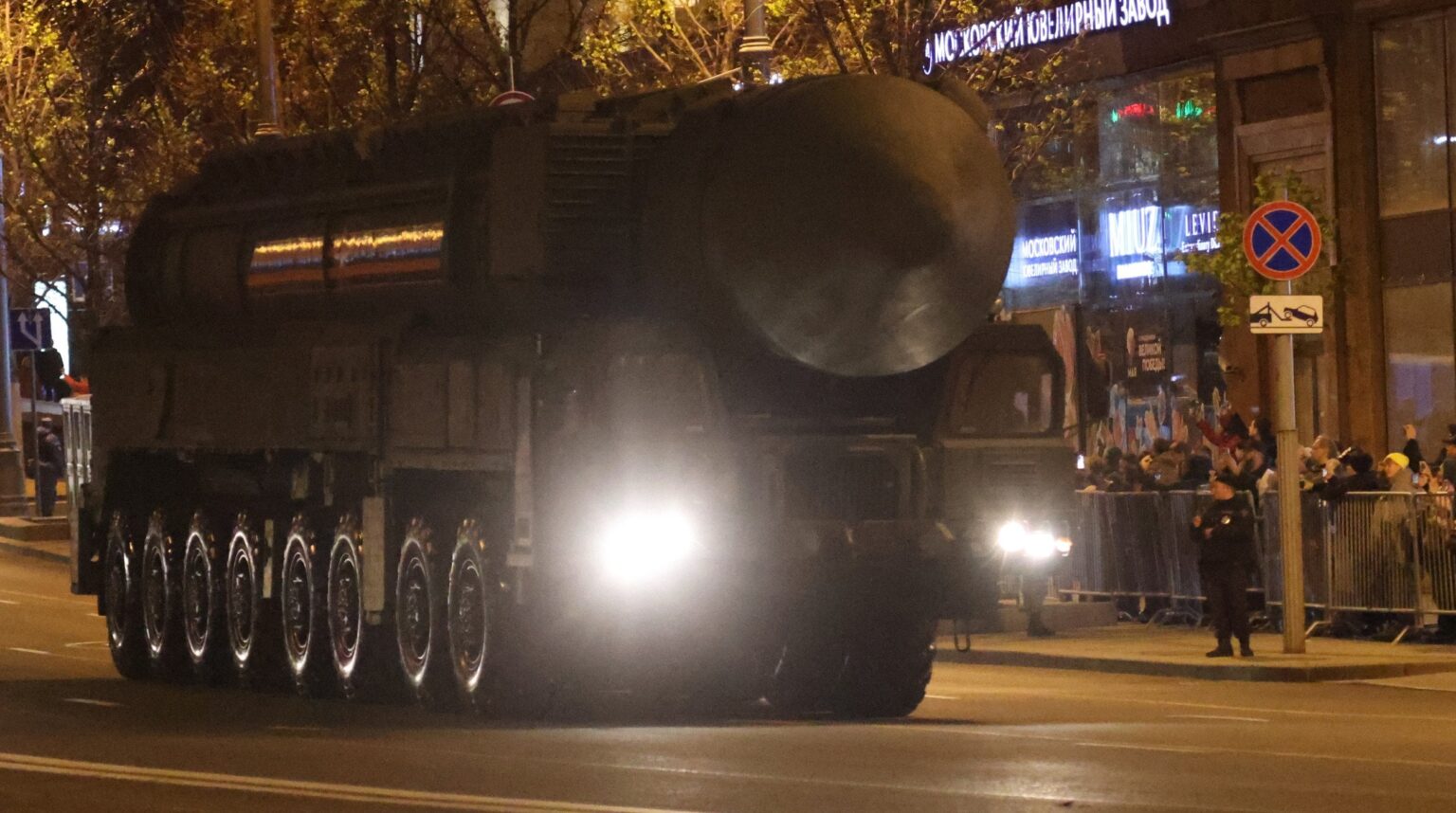 プーチン大統領が核兵器の使用に本気になっているかどうかを示す3つの兆候