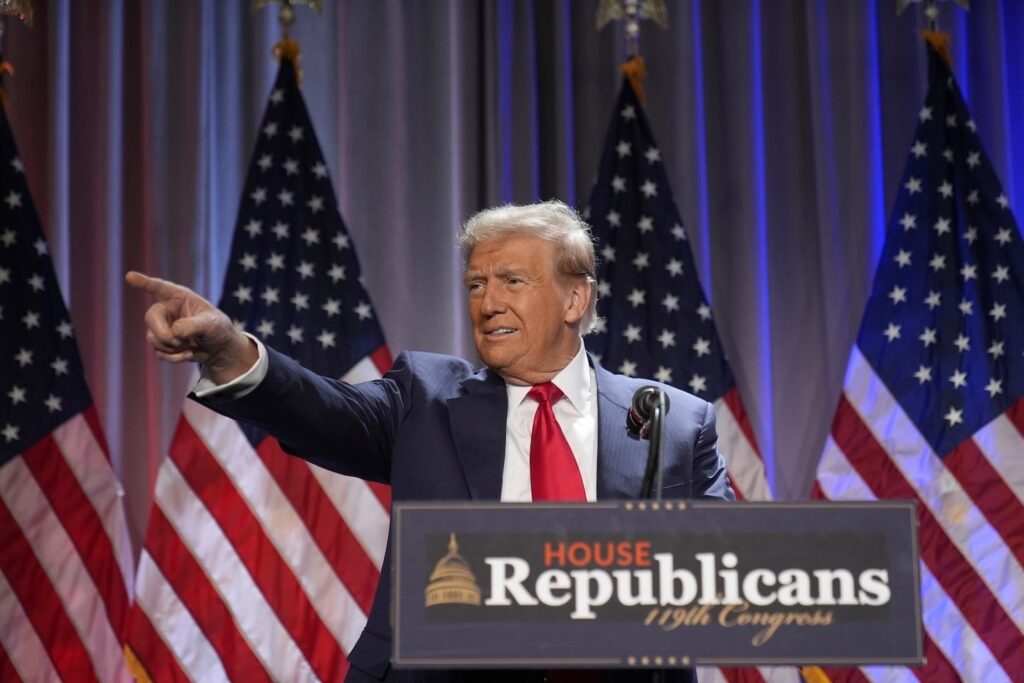 アメリカ人の大多数が民主主義の限界を試すトランプ大統領の提案に反対