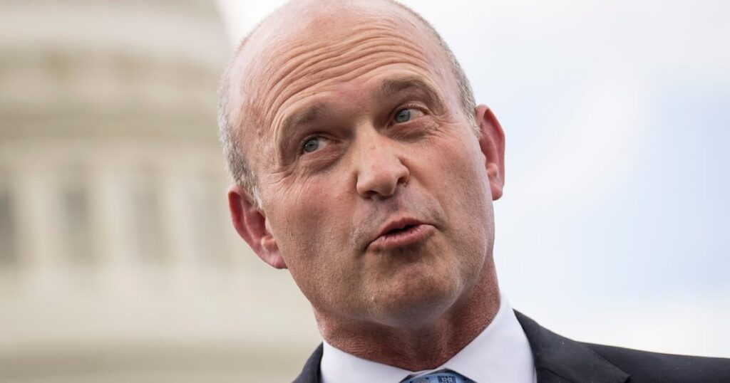 共和党上院議員にピート・ヘグセス支持に圧力をかけるために100万ドルを投じるプロジェクト2025：この取り組みの責任者であるケビン・ロバーツ氏は、一部の共和党上院議員は「トランプ大統領の政策にそぐわない」と述べた。