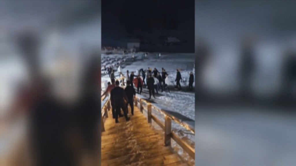 クルヴァヴァツで大規模な乱闘で6人が負傷