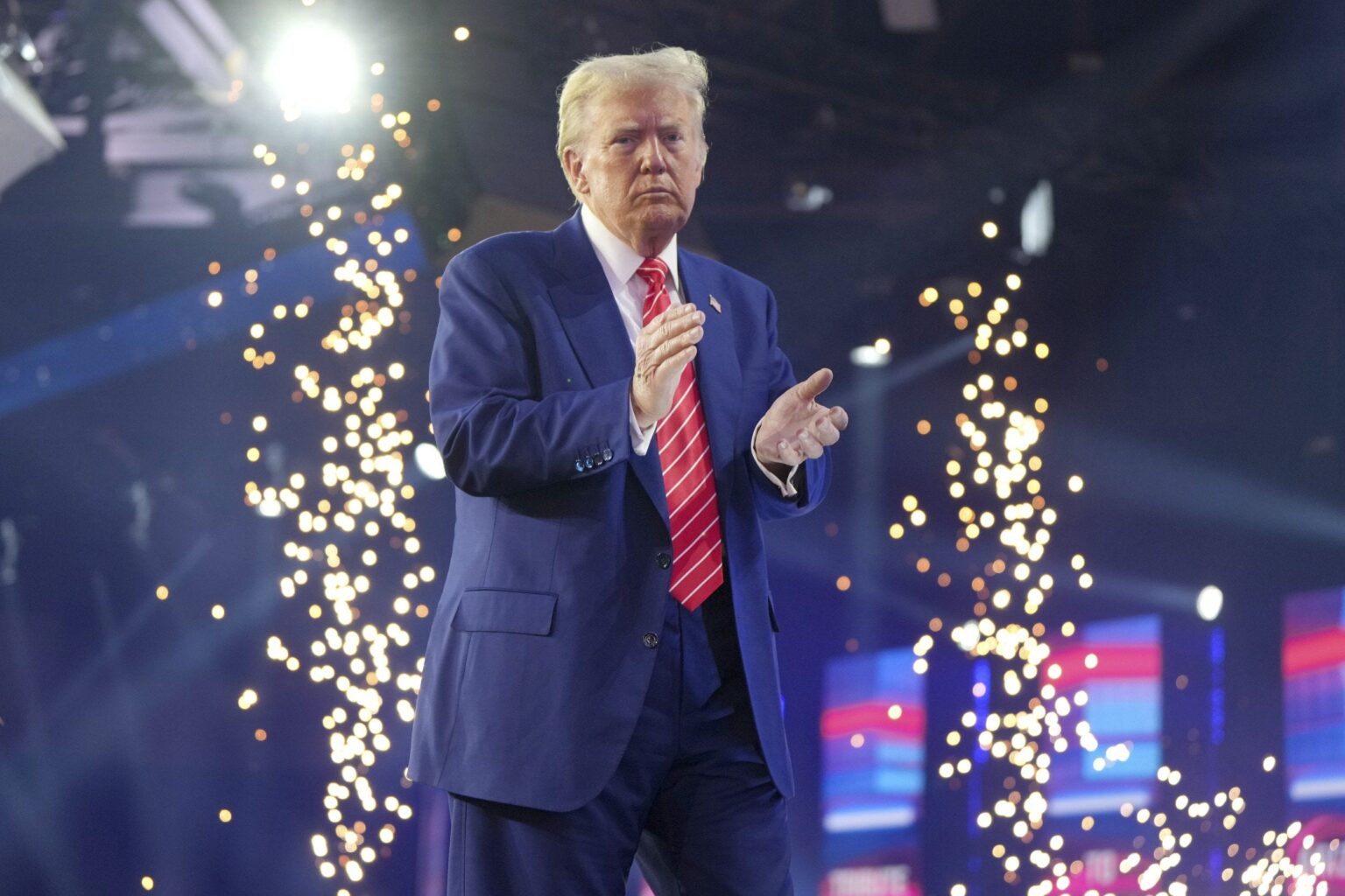 ドナルド・トランプ氏、グリーンランド購入は「絶対に必要」と発言