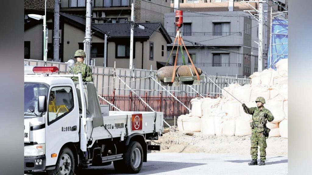 名古屋市中心部で不発弾撤去、地下鉄も一部運休…住民ら３７００人避難で現場付近は閑散