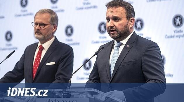 政府は数十万人の州職員の給与を1月から引き上げると決定 - iDNES.cz