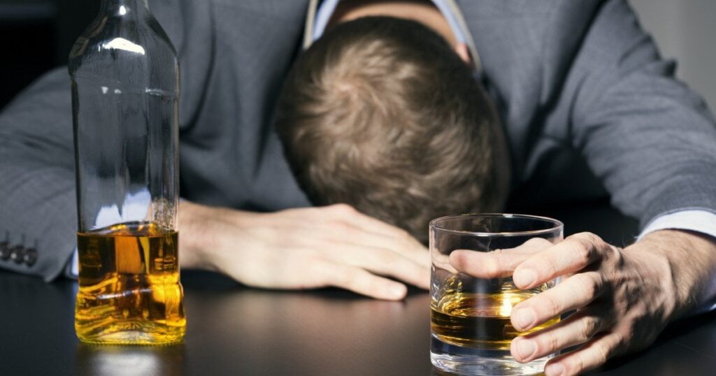 二日酔いに”効果的”とされる「ウコン」にも実は落とし穴が…！ 健常な38歳の男性はなぜ死亡したのか