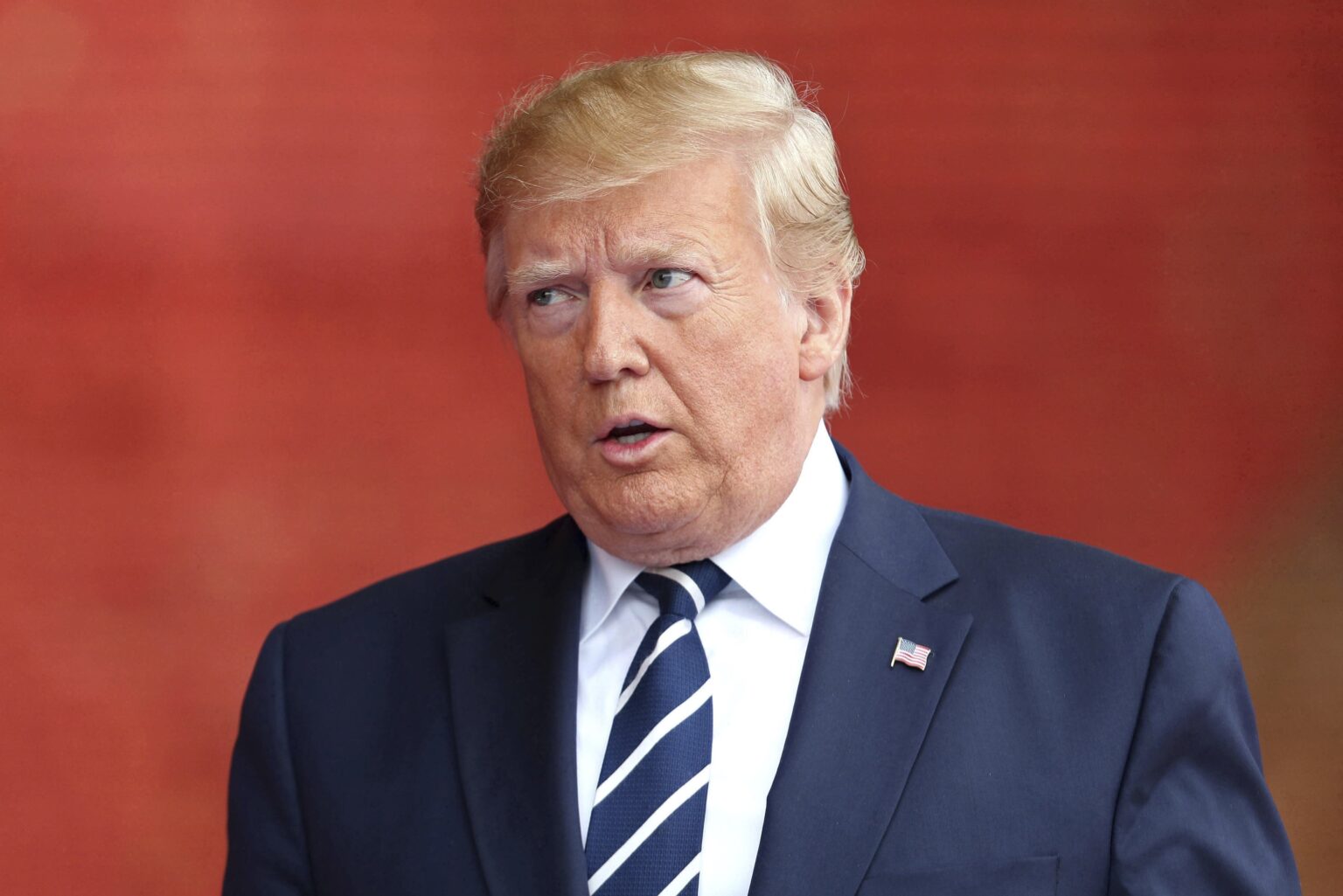 トランプ大統領との1500万ドルの和解金でABCが怒りに直面：「民主主義は死んだ」