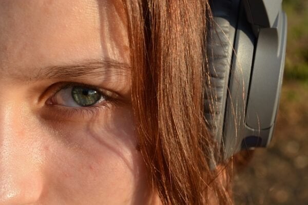 ブログ | 10代の若者の3人に1人が暴力に苦しんでおり、5人に1人はそれを認識する方法を知らない - アリウープ