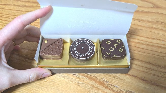 ブルガリのチョコレート。ブルってガリっとひとくち千五百円
