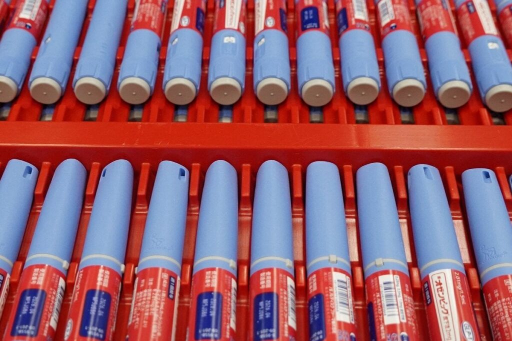 「やせ薬」がアルコール依存症に効く可能性、禁煙の助けにも