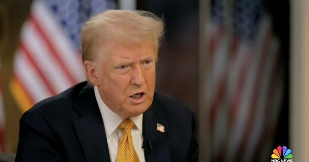 トランプ大統領、新たな移民政策で米国民を強制送還すると誓う