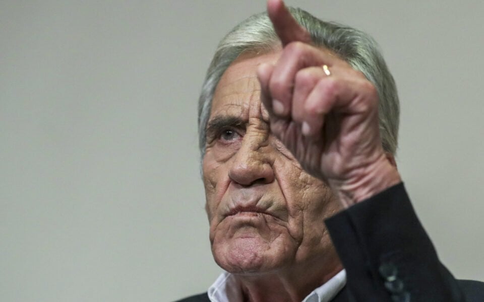 ヘロニモ・デ・ソウザ氏、「48年続いた反革命プロセス」に直面してPCPの困難に立ち向かう