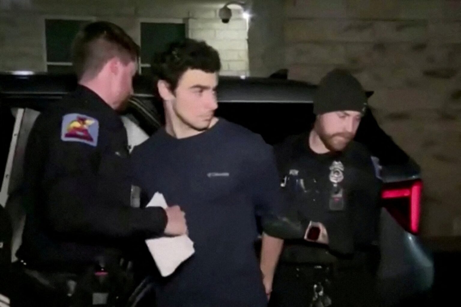 ルイージ・マッジョーネ：マンハッタンで殺人容疑で起訴された「超普通」の26歳は誰？