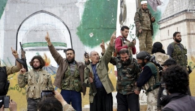 シリア反政府勢力指導者、アサド政権崩壊を発表