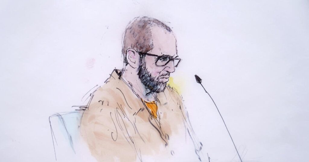 元FBI情報提供者アレクサンダー・スミルノフ、バイデン夫妻について嘘をついた罪を認める