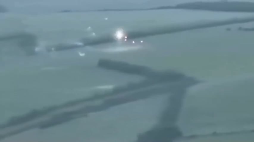 ウクライナKTOロソマック、ロシア軍陣地の樹木限界線に対して30mmエアバースト弾を使用 [unknown location, likely from summer 2024]