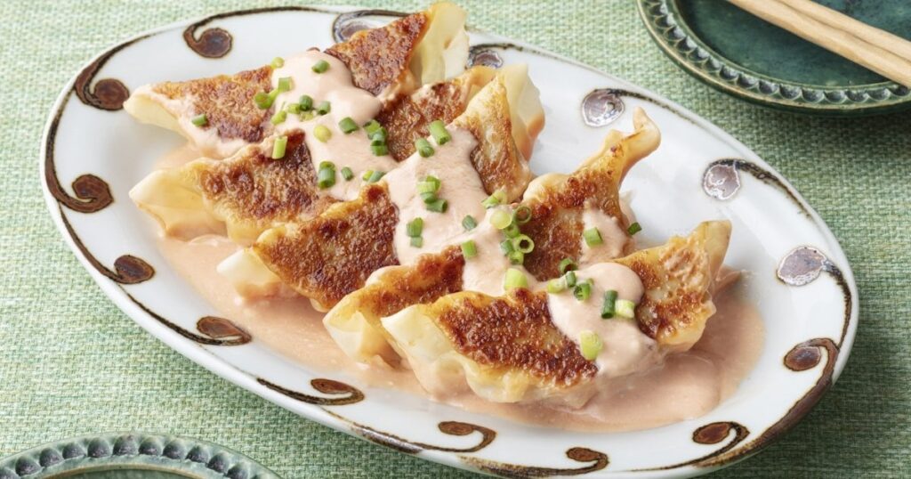 【酢か塩】餃子にヨーグルトソース