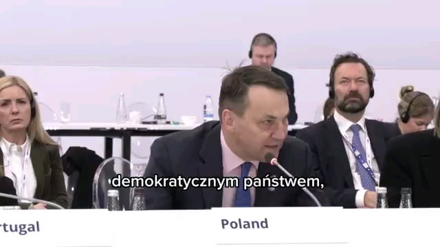 ポーランド外相のロシア代表団へのメッセージ。