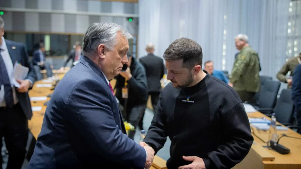 ゼレンスキー大統領、和平努力を巡りオルバンを激しく非難―オルバンも反応