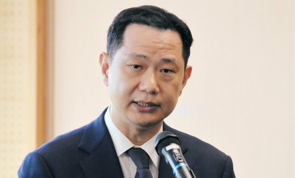 二階俊博氏の後継・伸康氏に女性スキャンダル 本人は直撃に絶句 地元議員は「二階王国は完全崩壊だ」