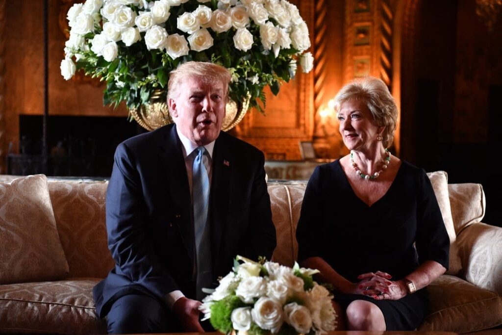 トランプ陣営、あまりにも「異常」な大学からの巨額研究助成金の差し止めを検討：「科学における学問的適合性と彼が考えるものを受け入れるため」