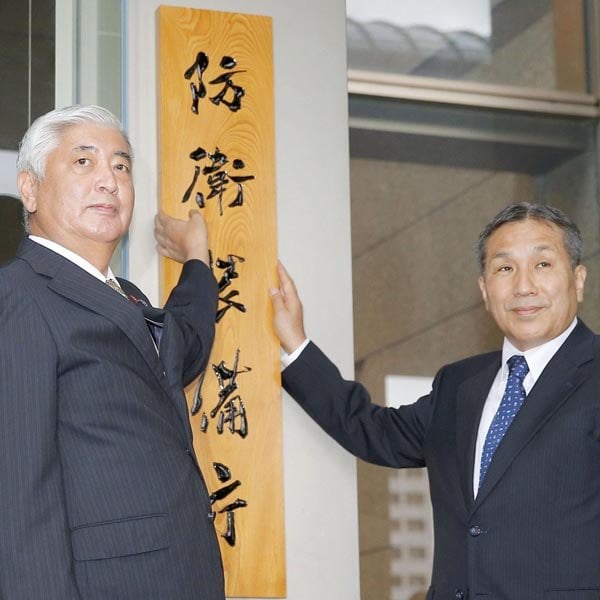 経団連の要望「武器輸出解禁」が安倍政権で実現…米国と同じ道を歩むのは「愚かしい」と識者批判